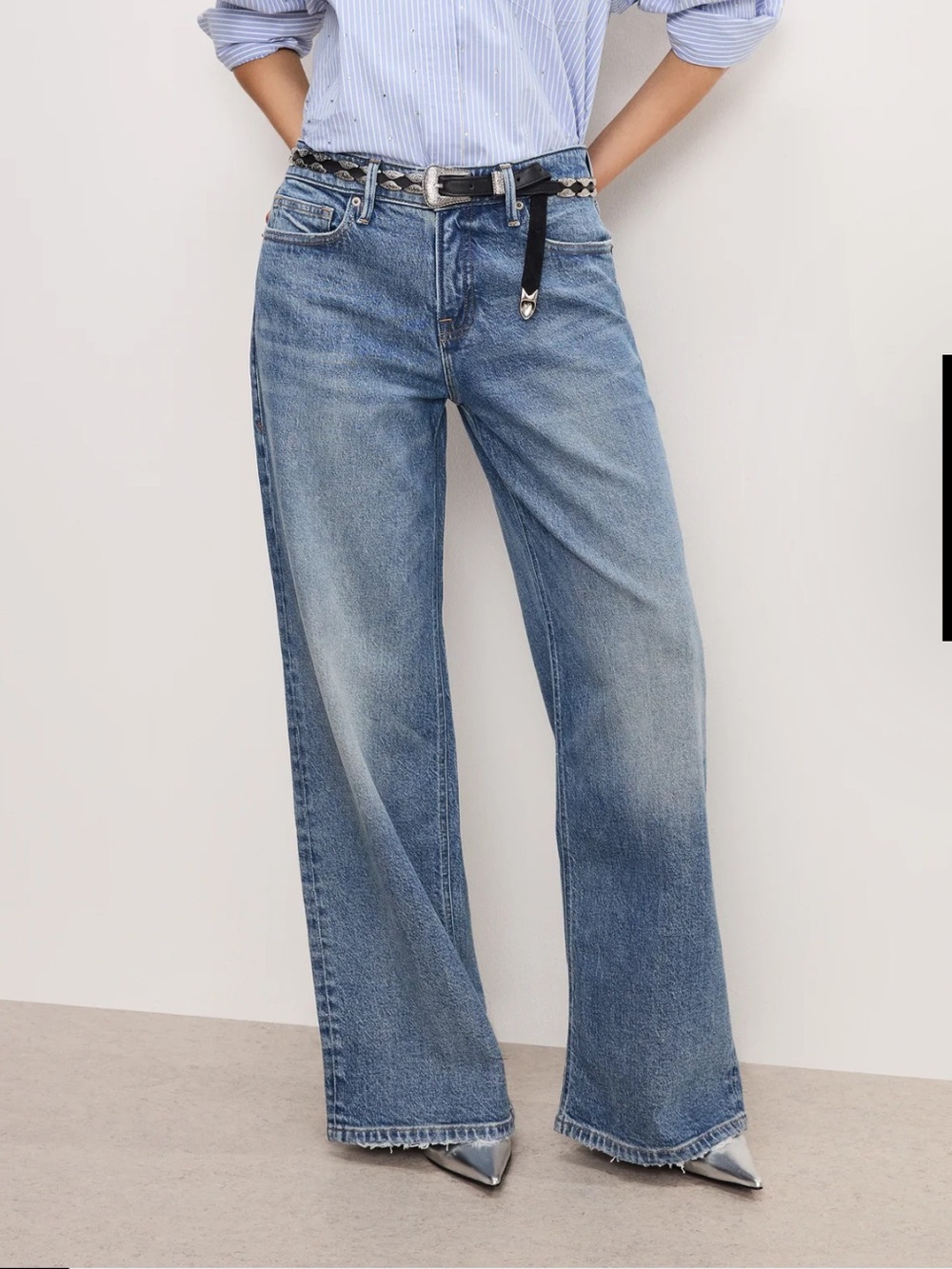 Good American- Good Ease Petite Relaxed Jeans